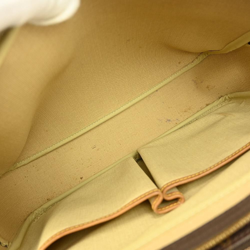 Louis Vuitton Reporter