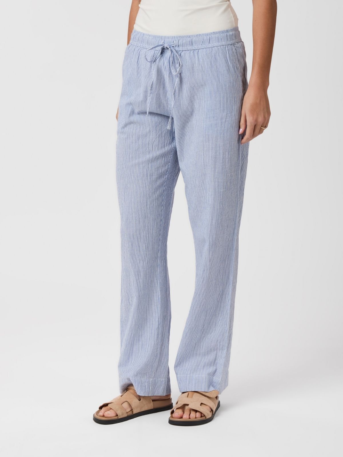 Bukser med brede ben