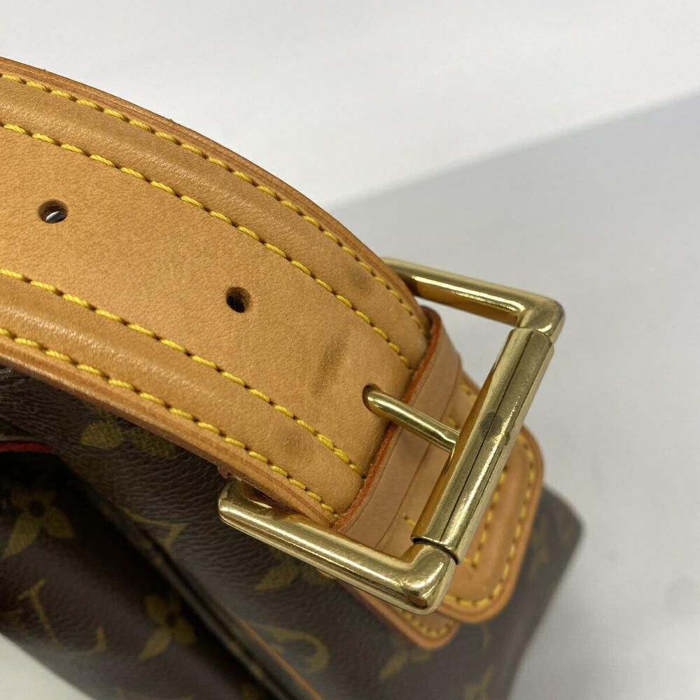 Louis Vuitton Shoulder Bags