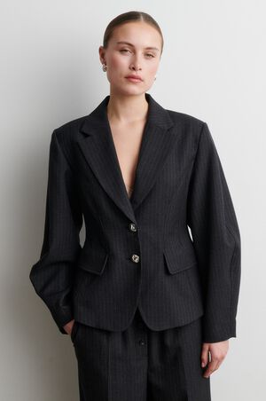 Vienne Sculptured Blazer