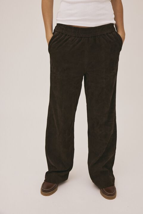 Esi 3 LWG - 100% Suede Pants