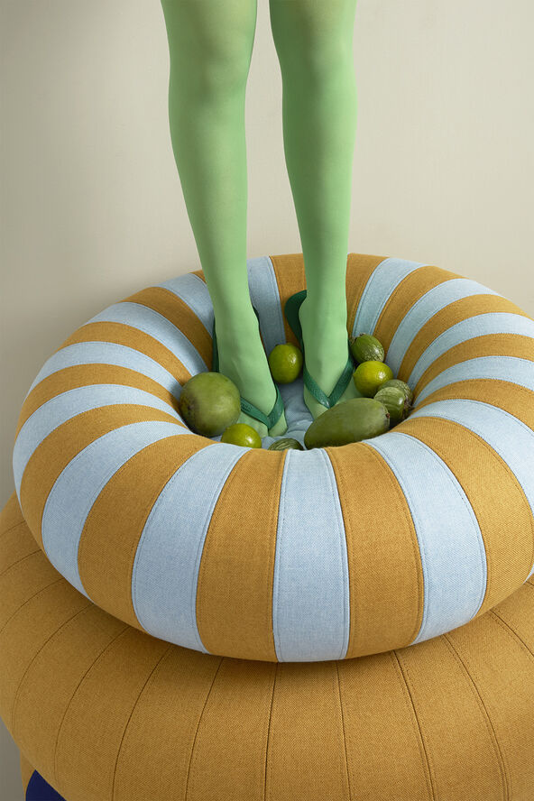 FLOAT, MEDIUM, OCHRE