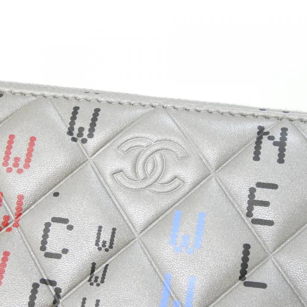 Chanel Pouch
