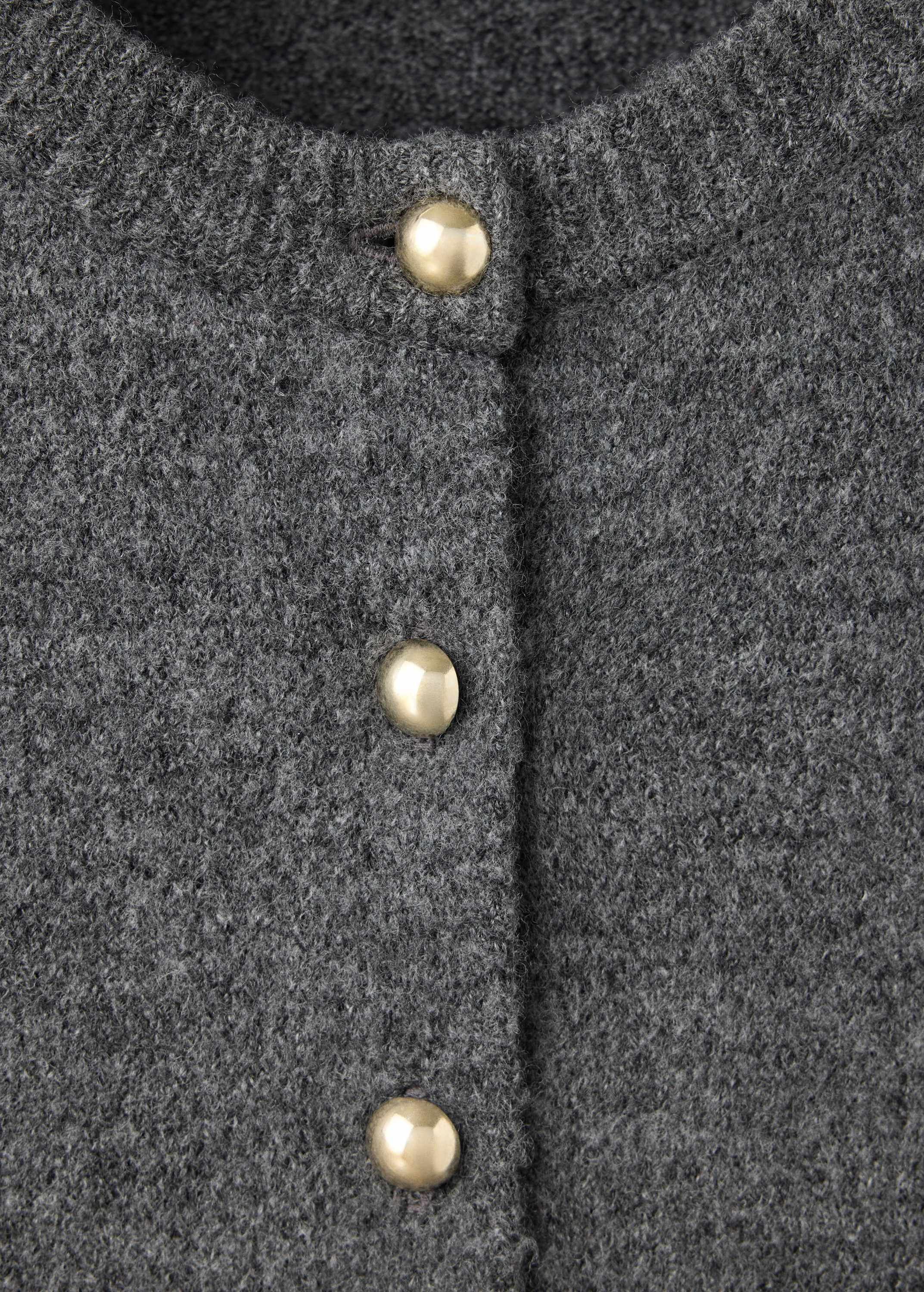 Knitted cardigan with metallic butt