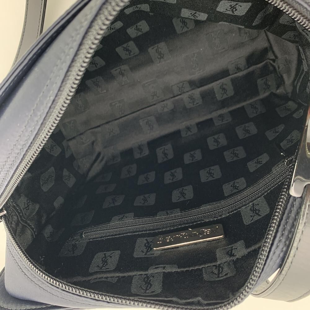 Yves Saint Laurent Shoulder Bag