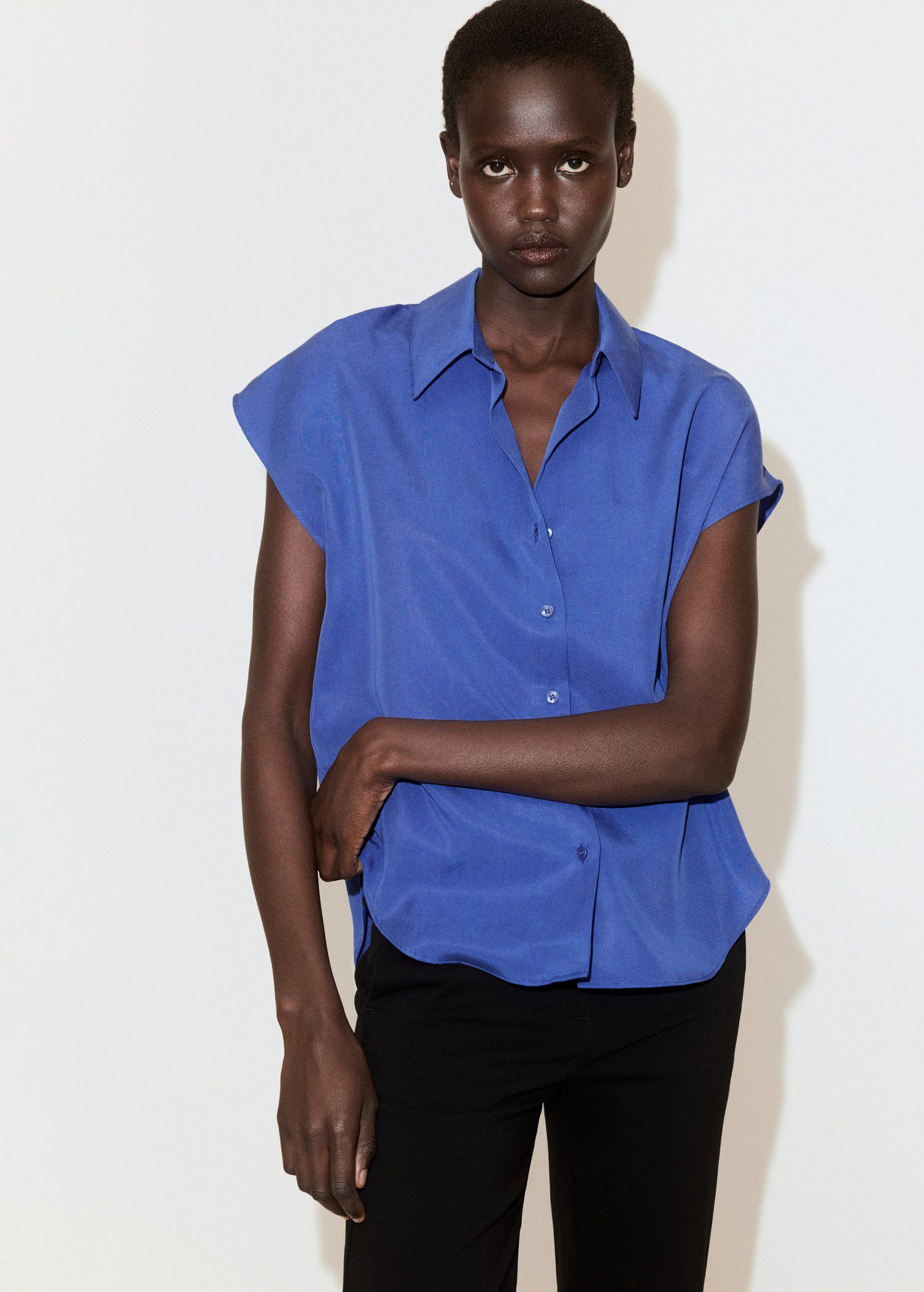 Short-sleeved lyocell shirt
