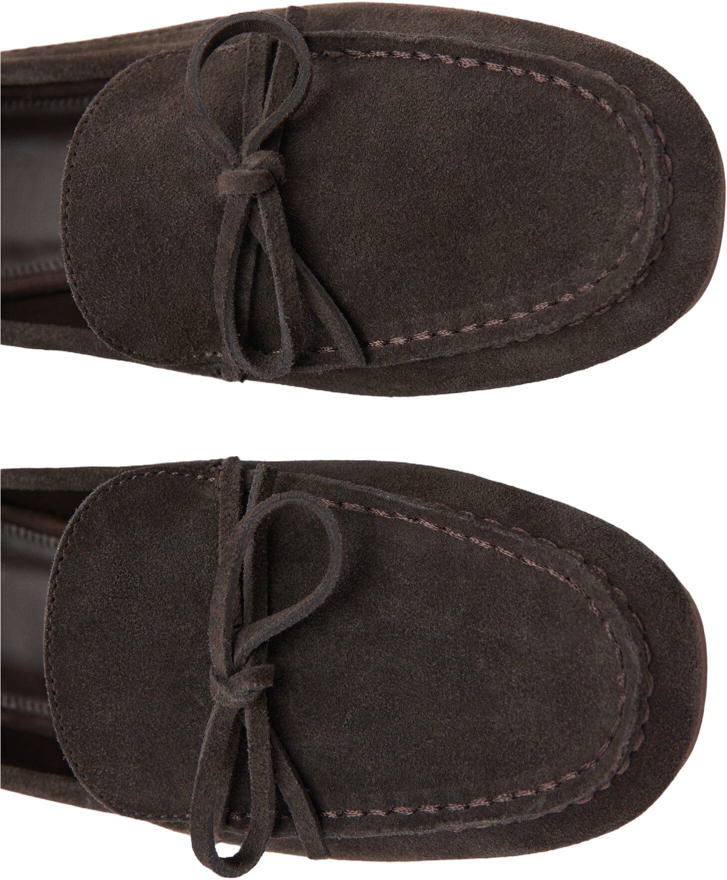 Suede moccasin with bow