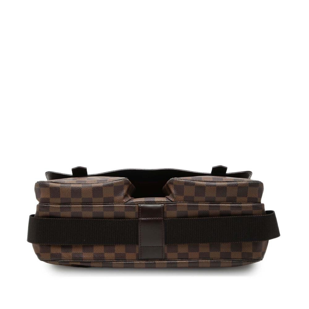 Louis Vuitton Broadway