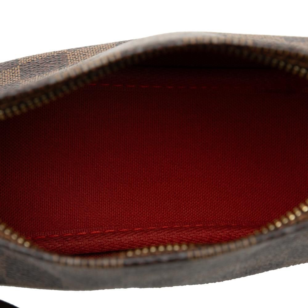 Louis Vuitton Trousse Makeup