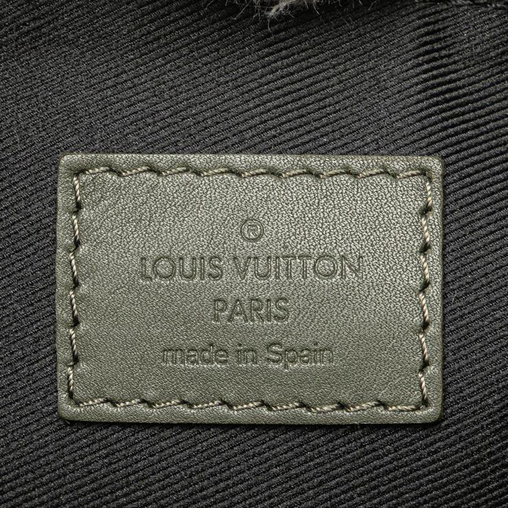 Louis Vuitton Messenger