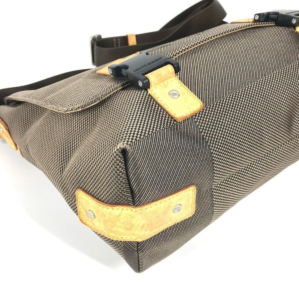 Louis Vuitton Messenger