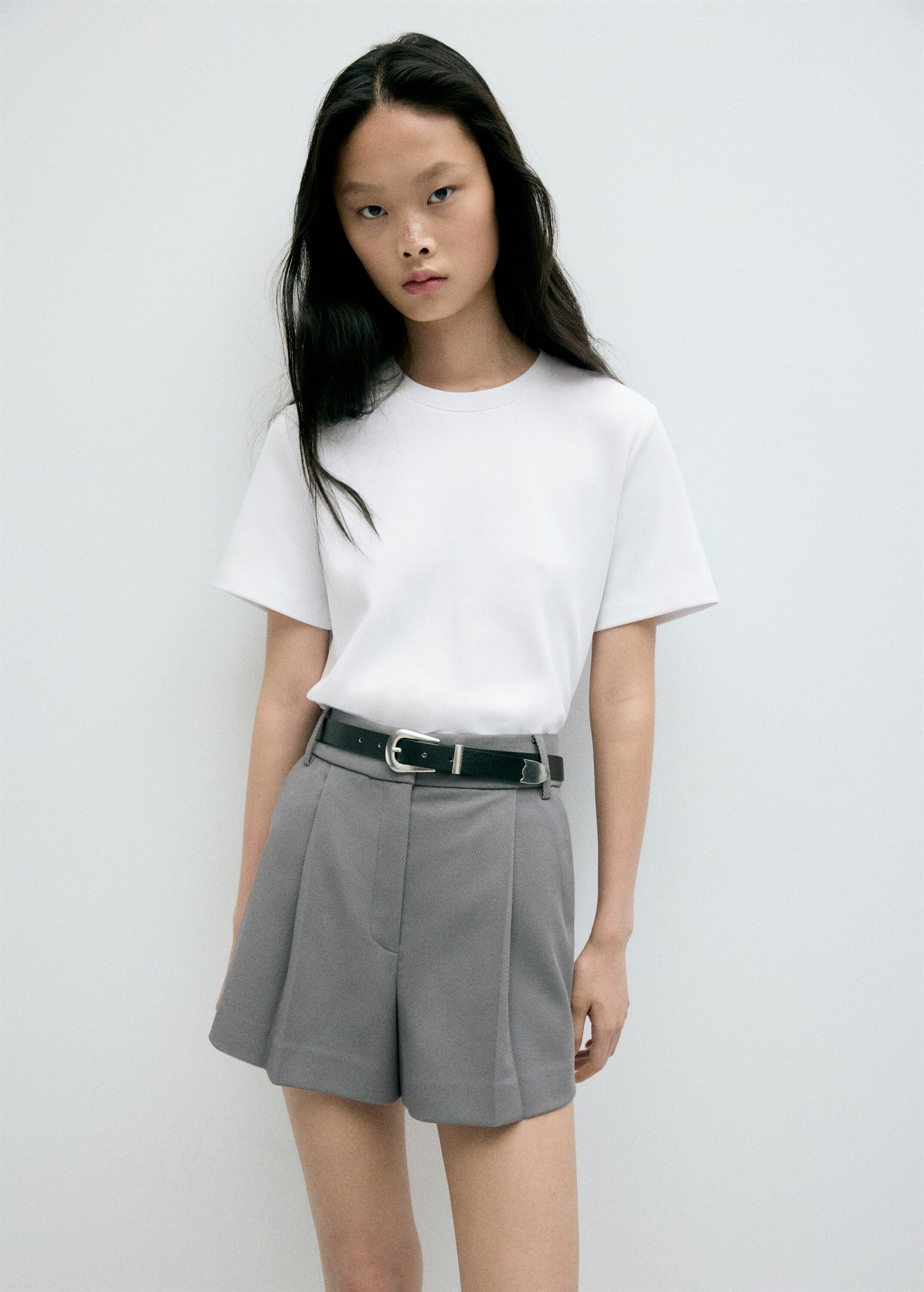 Rounded neck cotton t-shirt