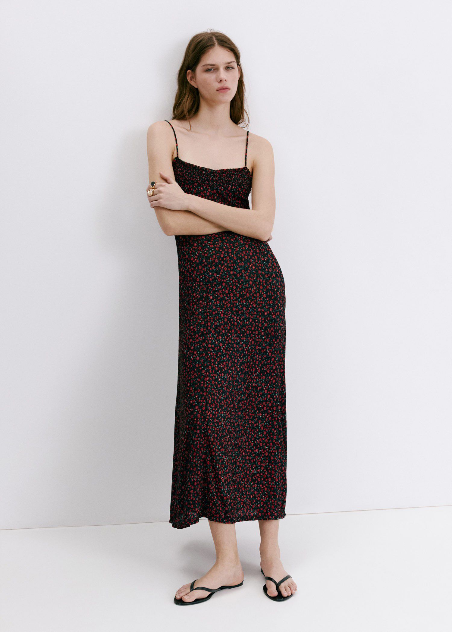 Floral midi-dress with gathered nec
