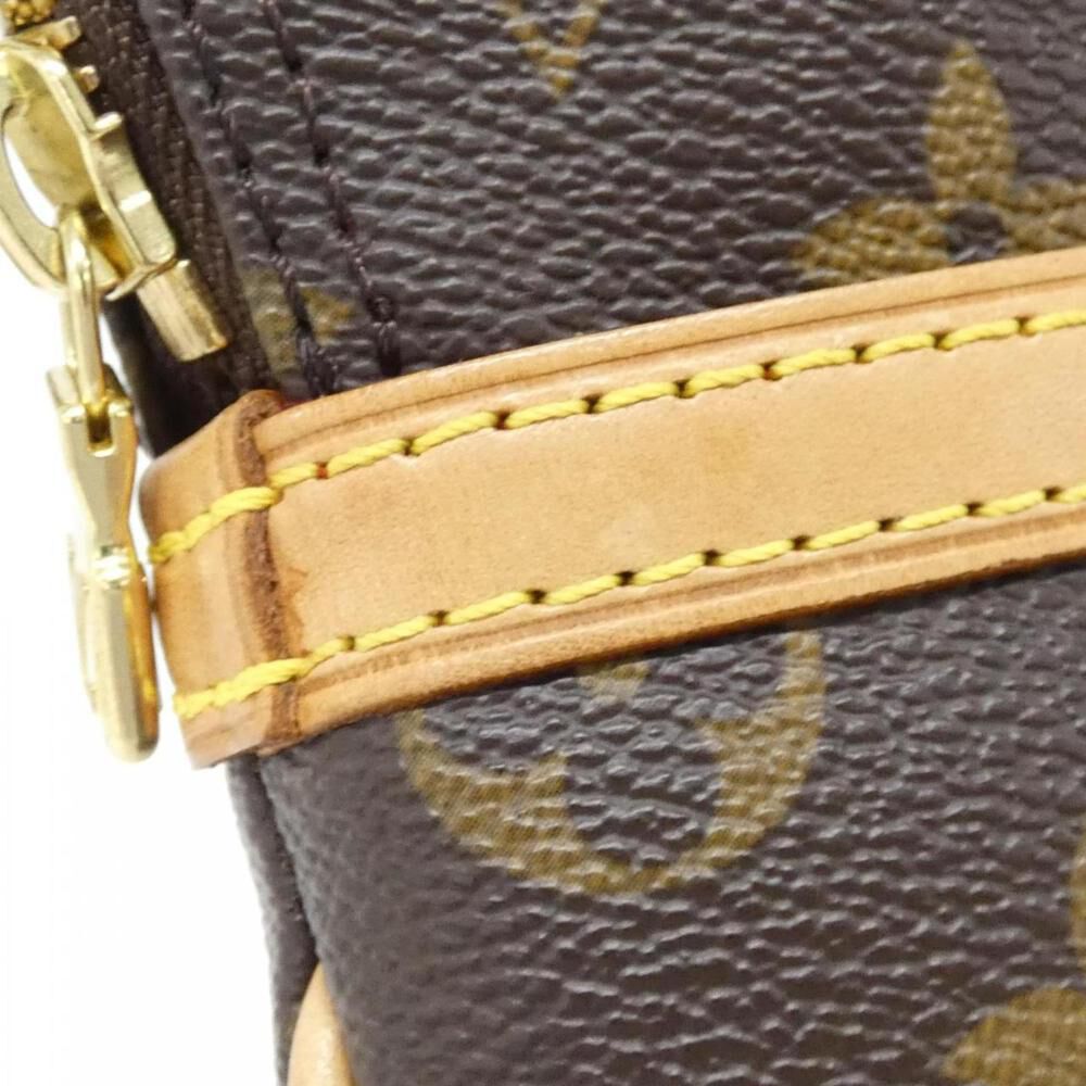 Louis Vuitton Shoulder Bags