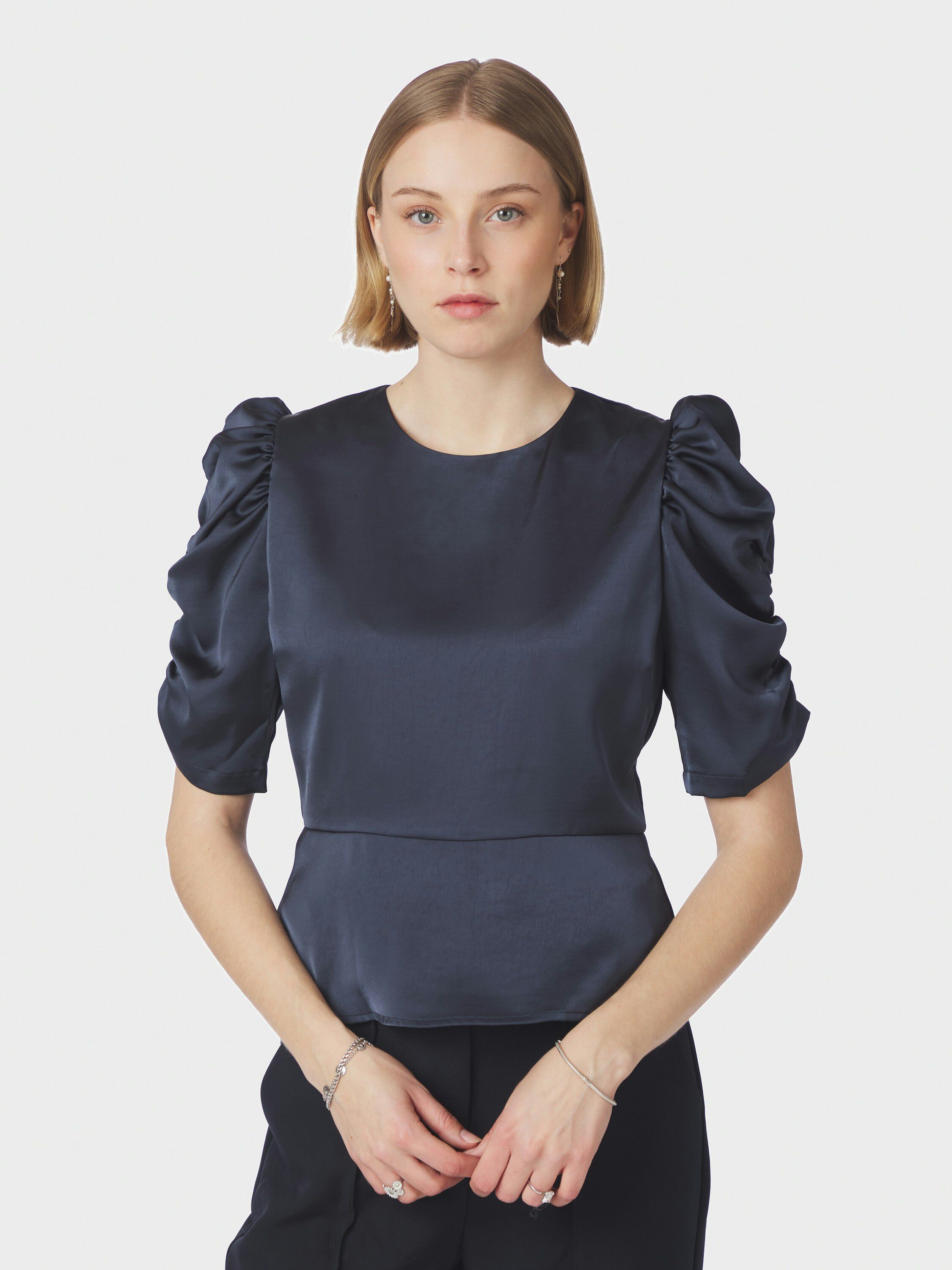 Benua Heavy Sateen Blouse