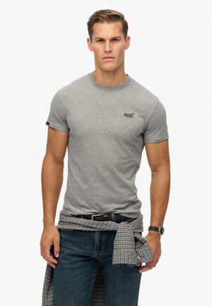 ESSENTIAL LOGO EMB TEE