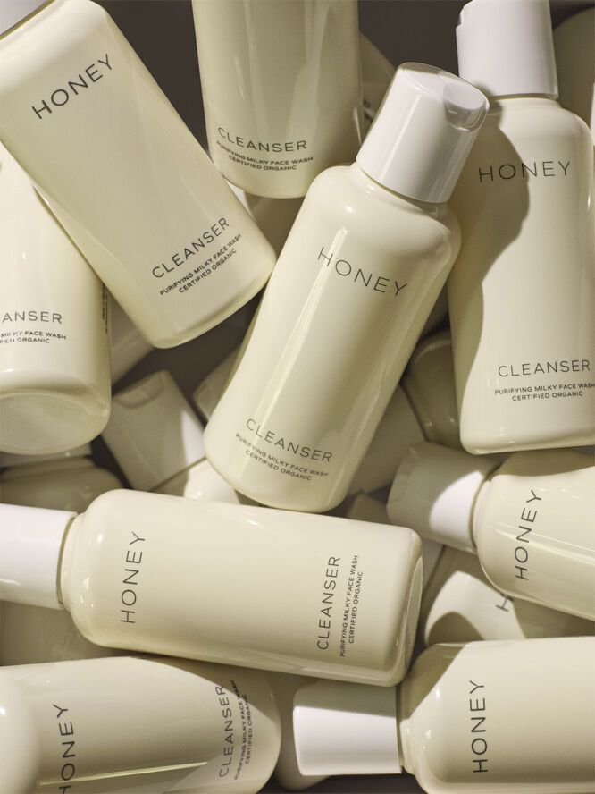 Cleanser travel size