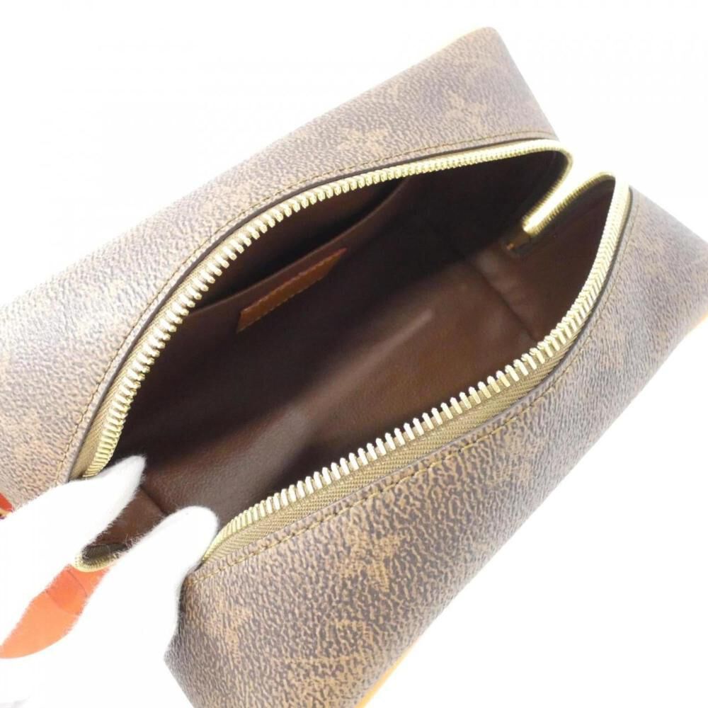 Louis Vuitton Pouch