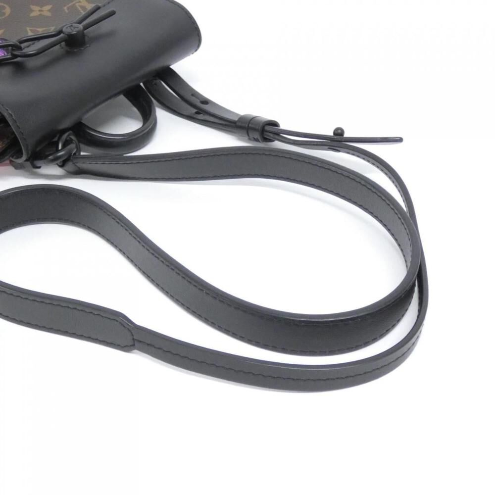 Louis Vuitton Shoulder Bags