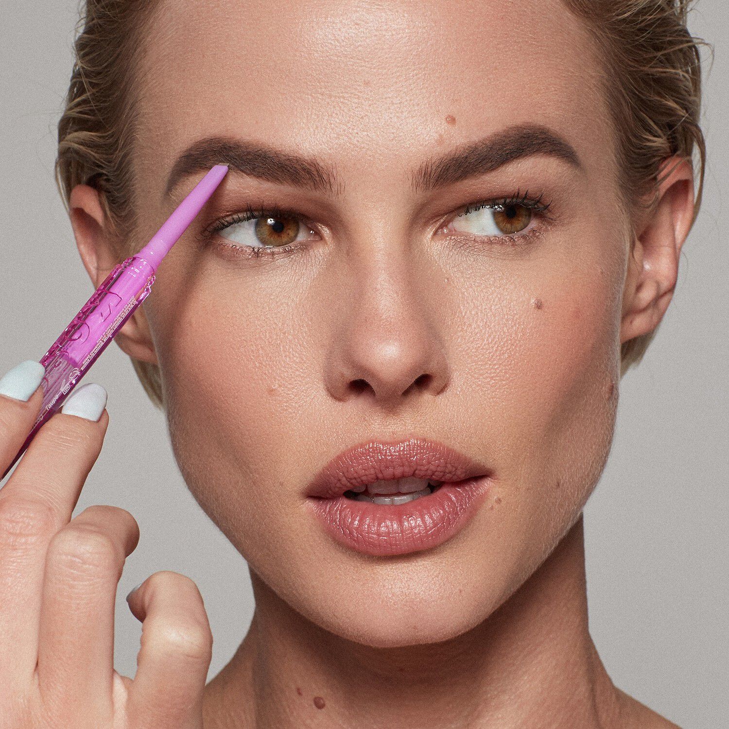 Brow Pop - &Oslash;jenbrynsblyant med h&oslash;j pr&aelig;cision