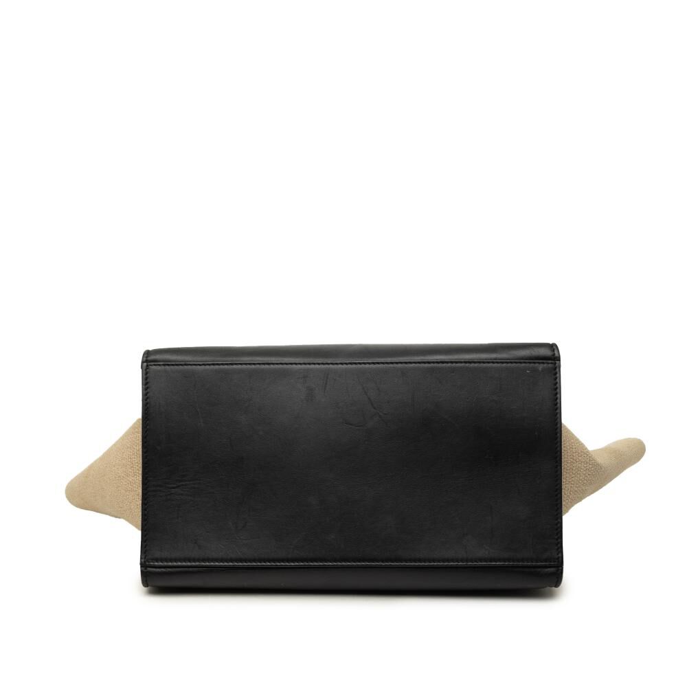 C&eacute;line Trapeze