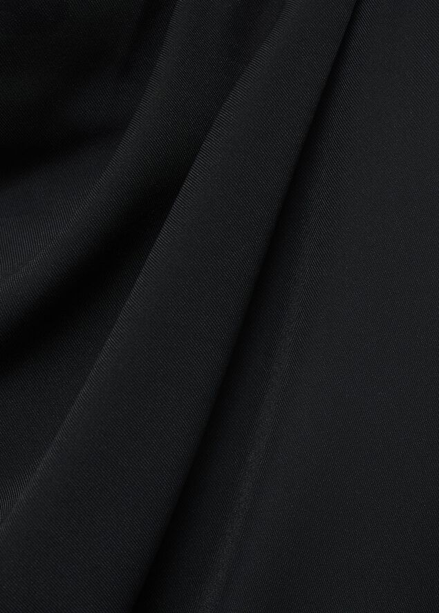 Long jumpsuit with draped neck and