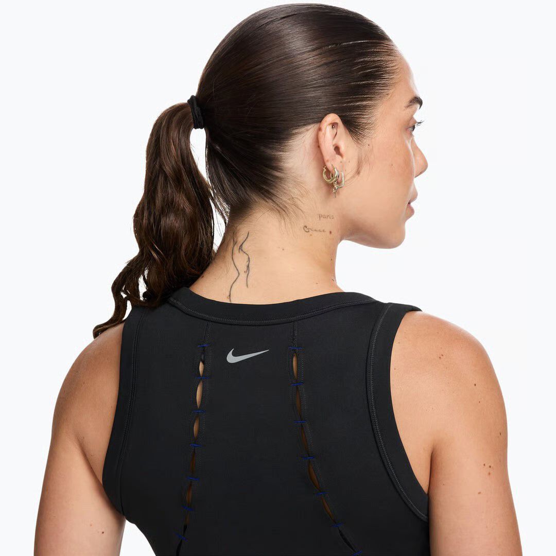 One FItted Dri-Fit Tanktop