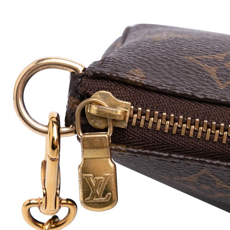 Louis Vuitton Pochette Accessoires