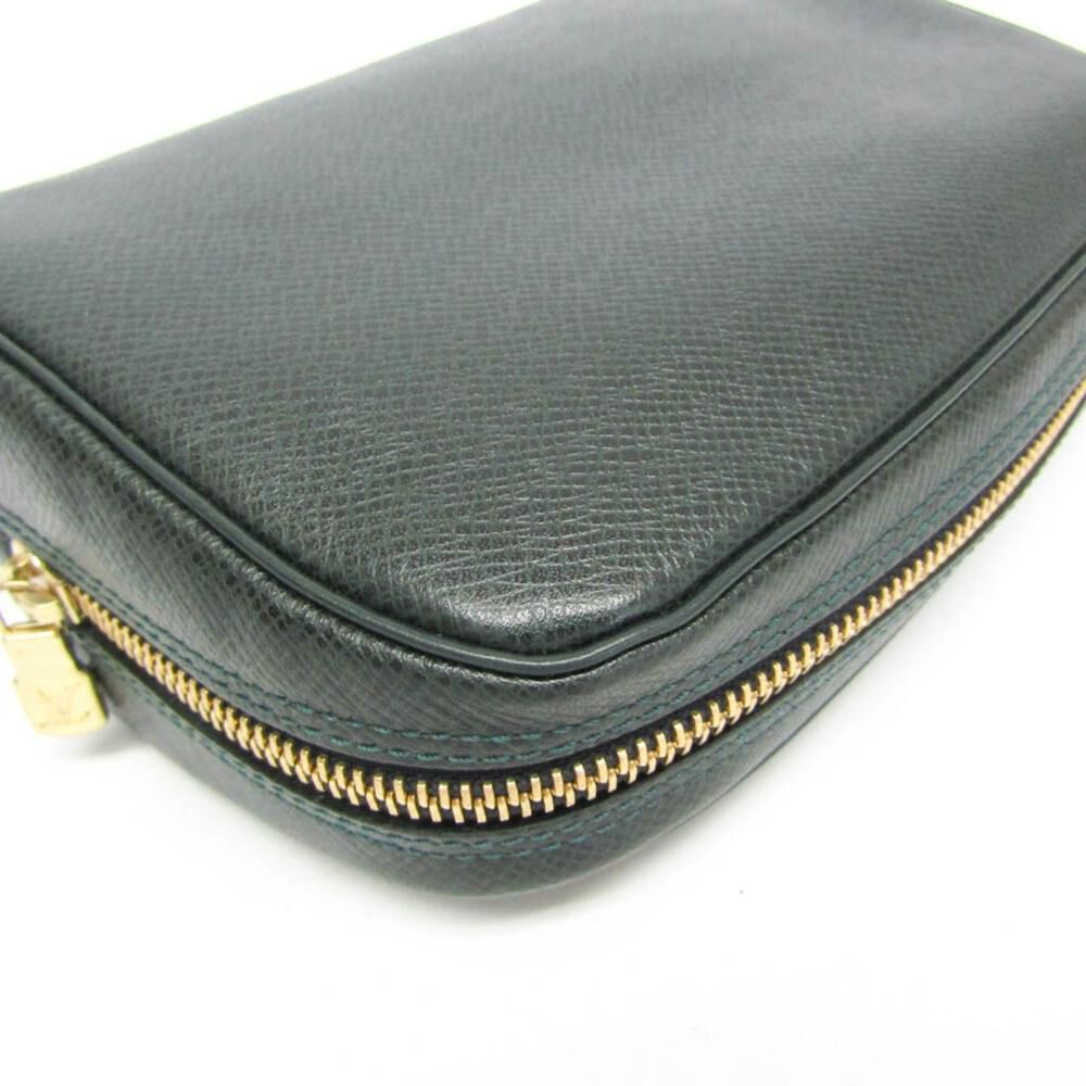 Louis Vuitton Clutch