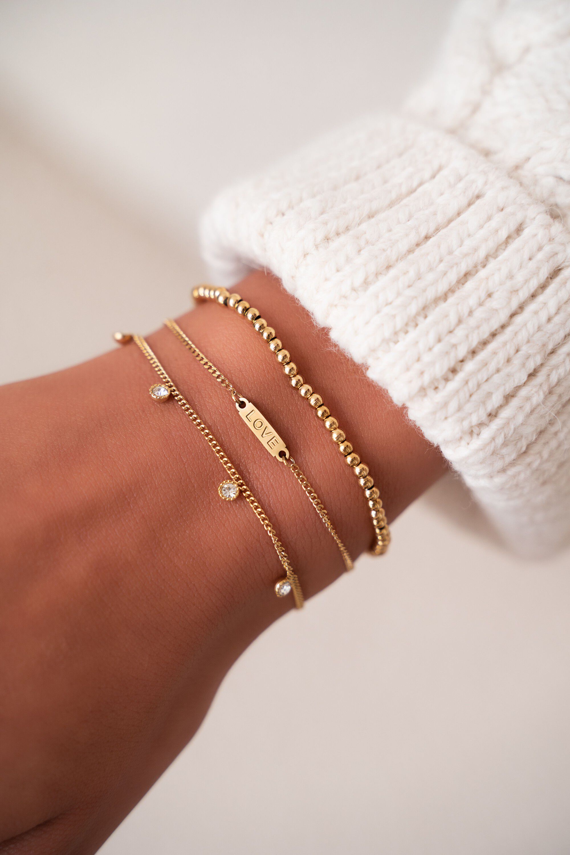 Bracelet five rhinestones