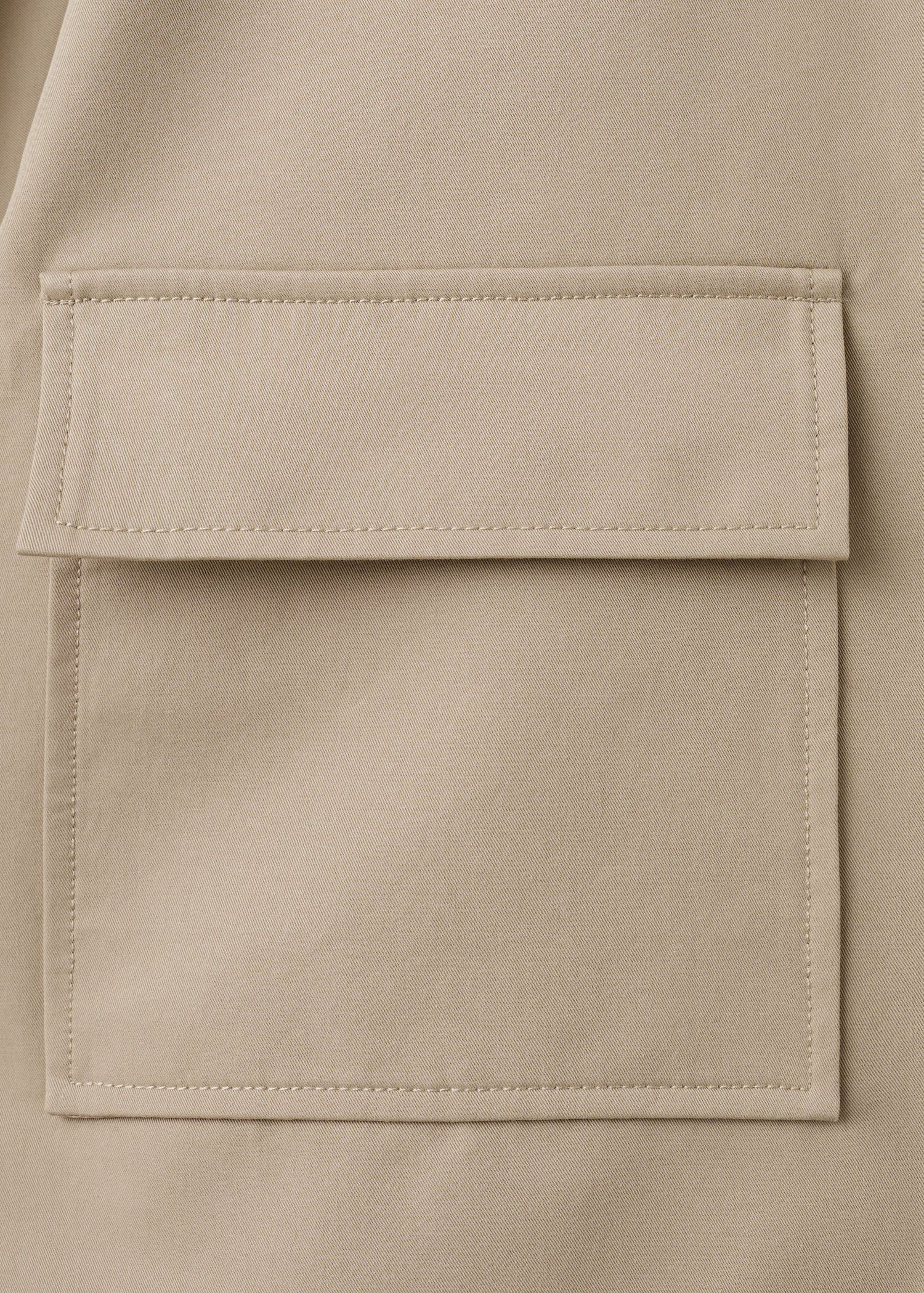 Cotton jacket with pockets