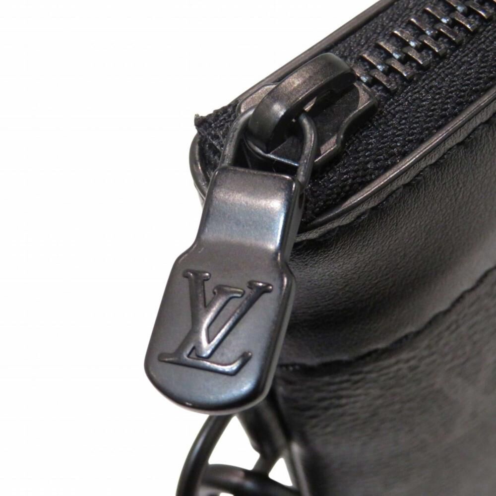 Louis Vuitton Clutch