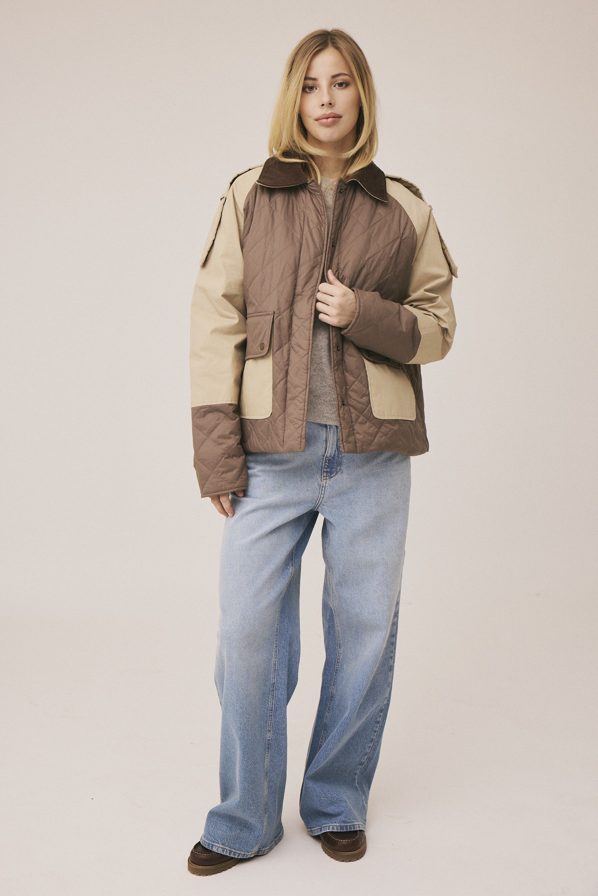 Emmy 5 Coated Jacket - GRS