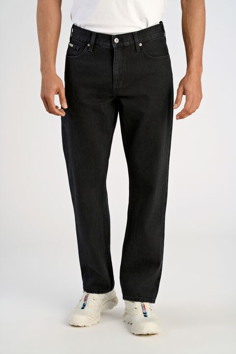 Loose fit jeans