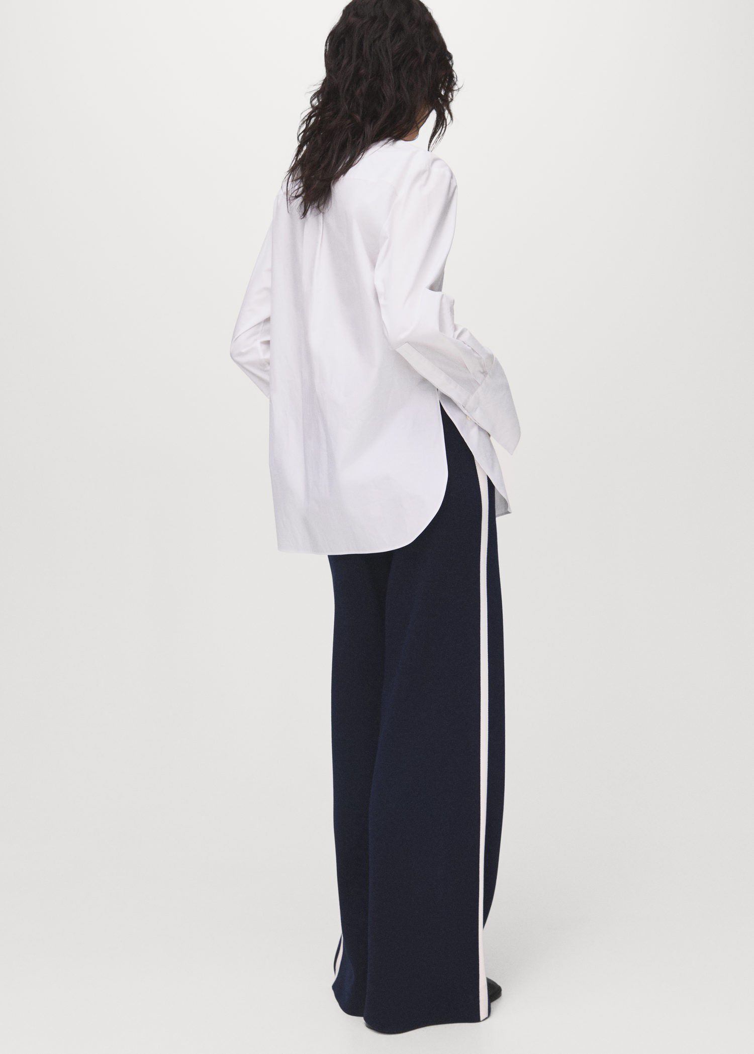 Fine-knit straight-fit trousers