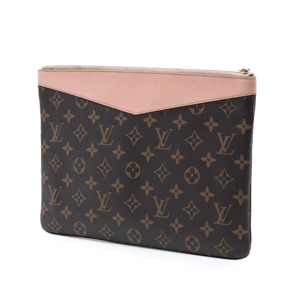 Louis Vuitton Pouch