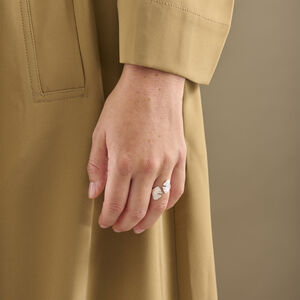 Biloba Ring