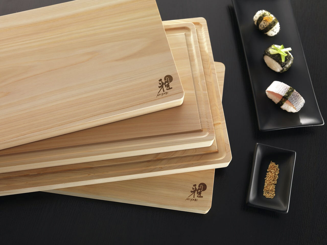 Hinoki sk&aelig;rebr&aelig;t 40*25 cm