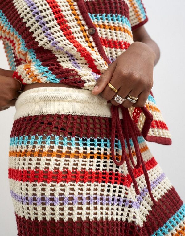 Tskaia Hr Crochet Stripped Knit Sho