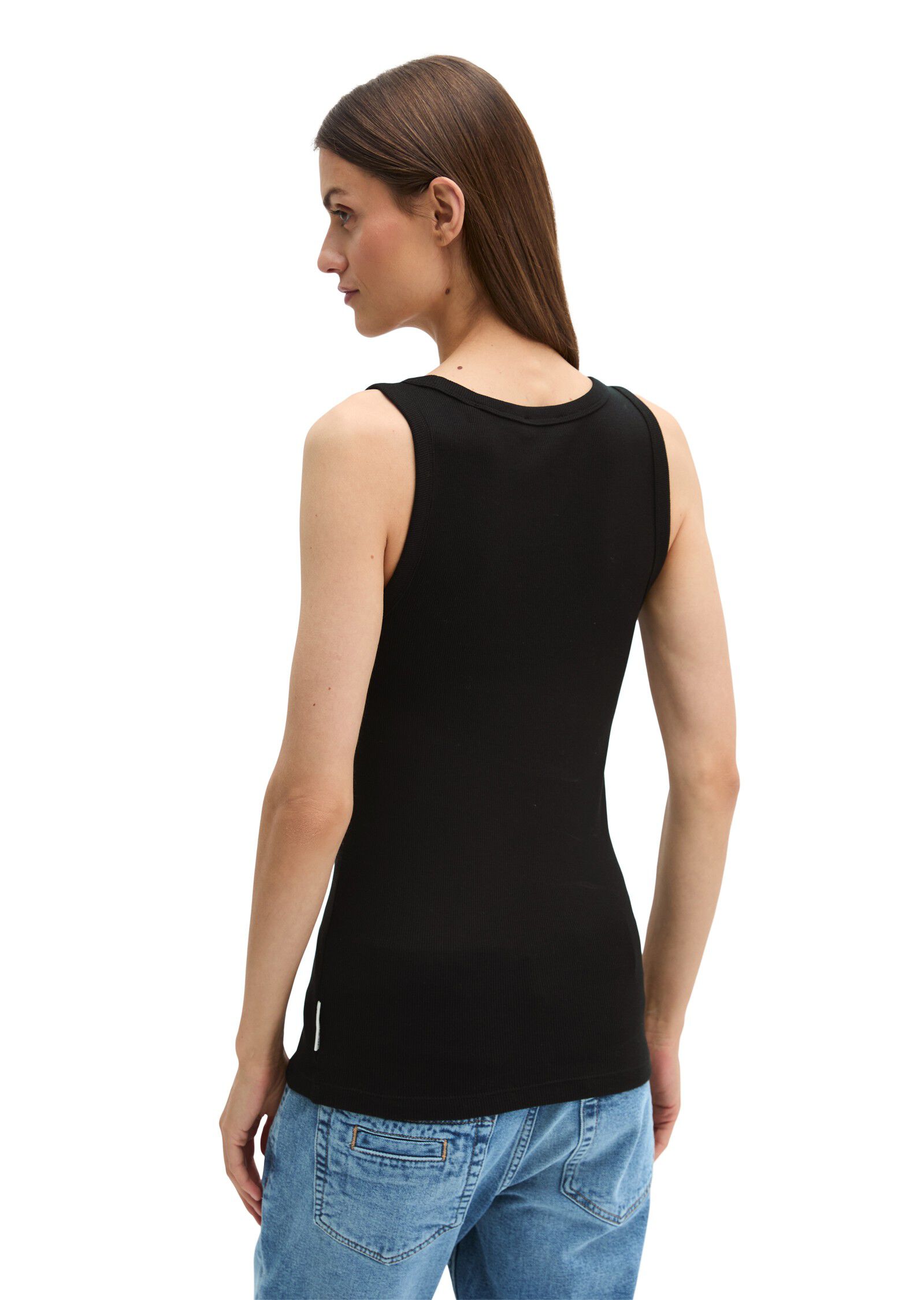 Top, deep round neck