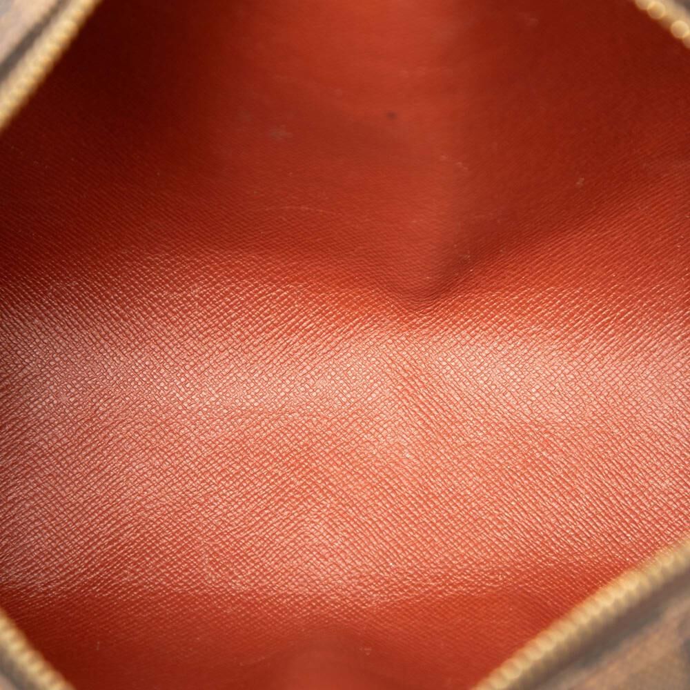 Louis Vuitton Papillon