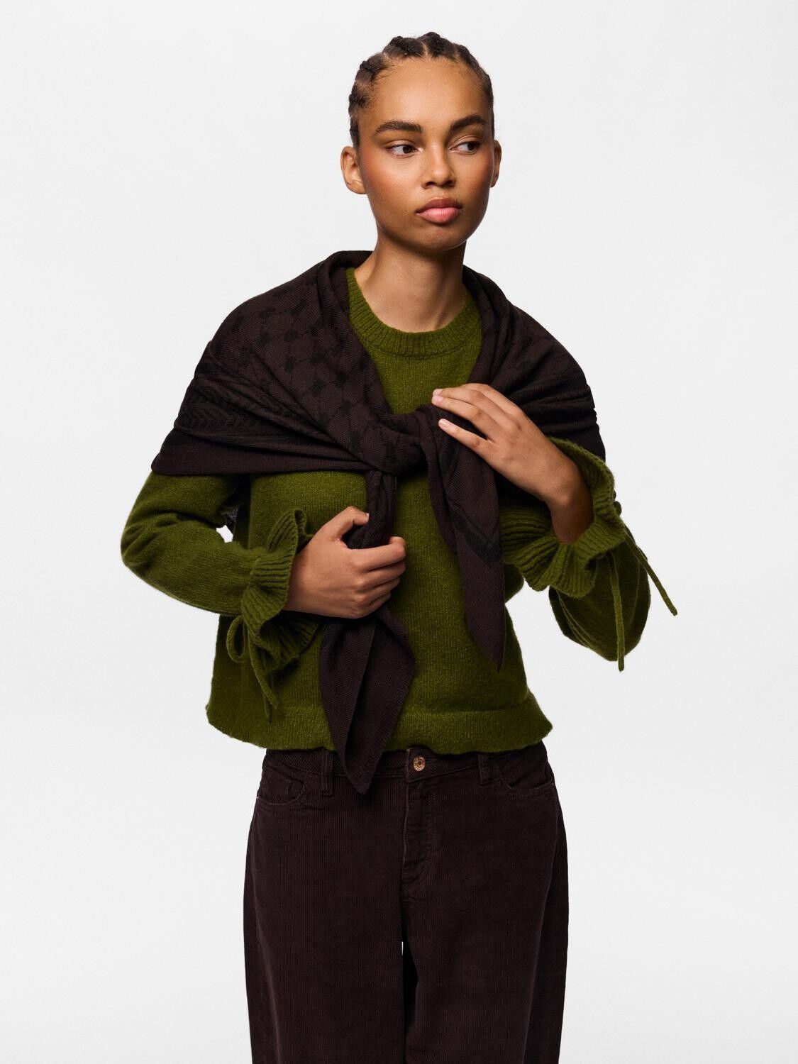 PCNOVIS SQUARE SCARF