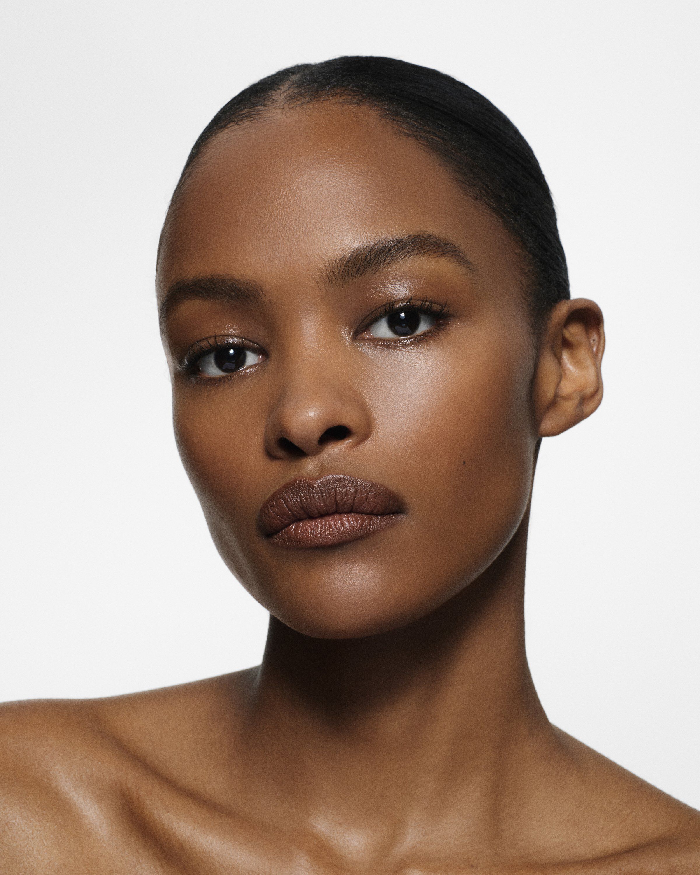 Lip Definer