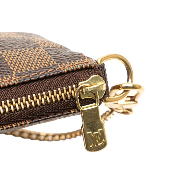 Louis Vuitton Pochette Accessoires