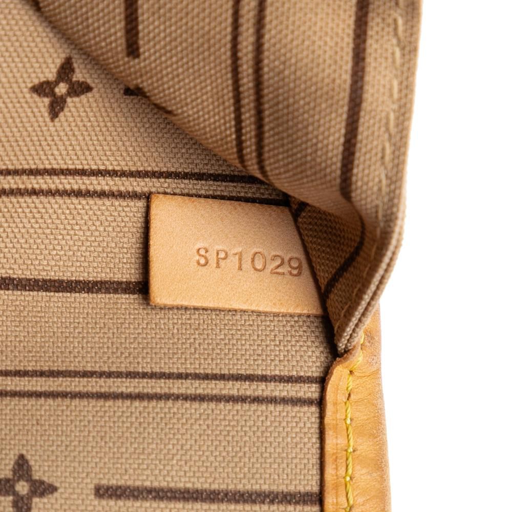 Louis Vuitton Neverfull