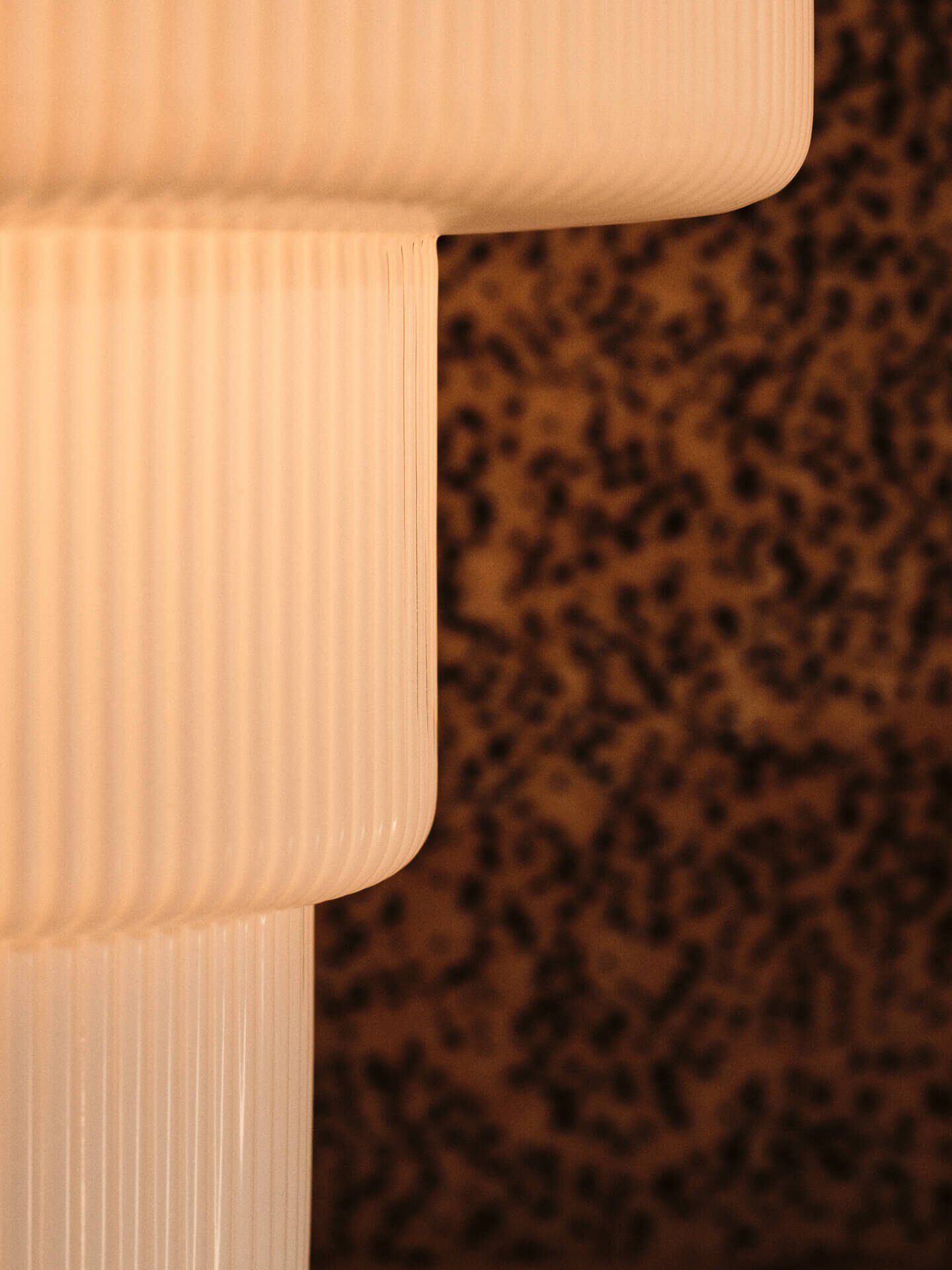 Ripple Table Lamp - White