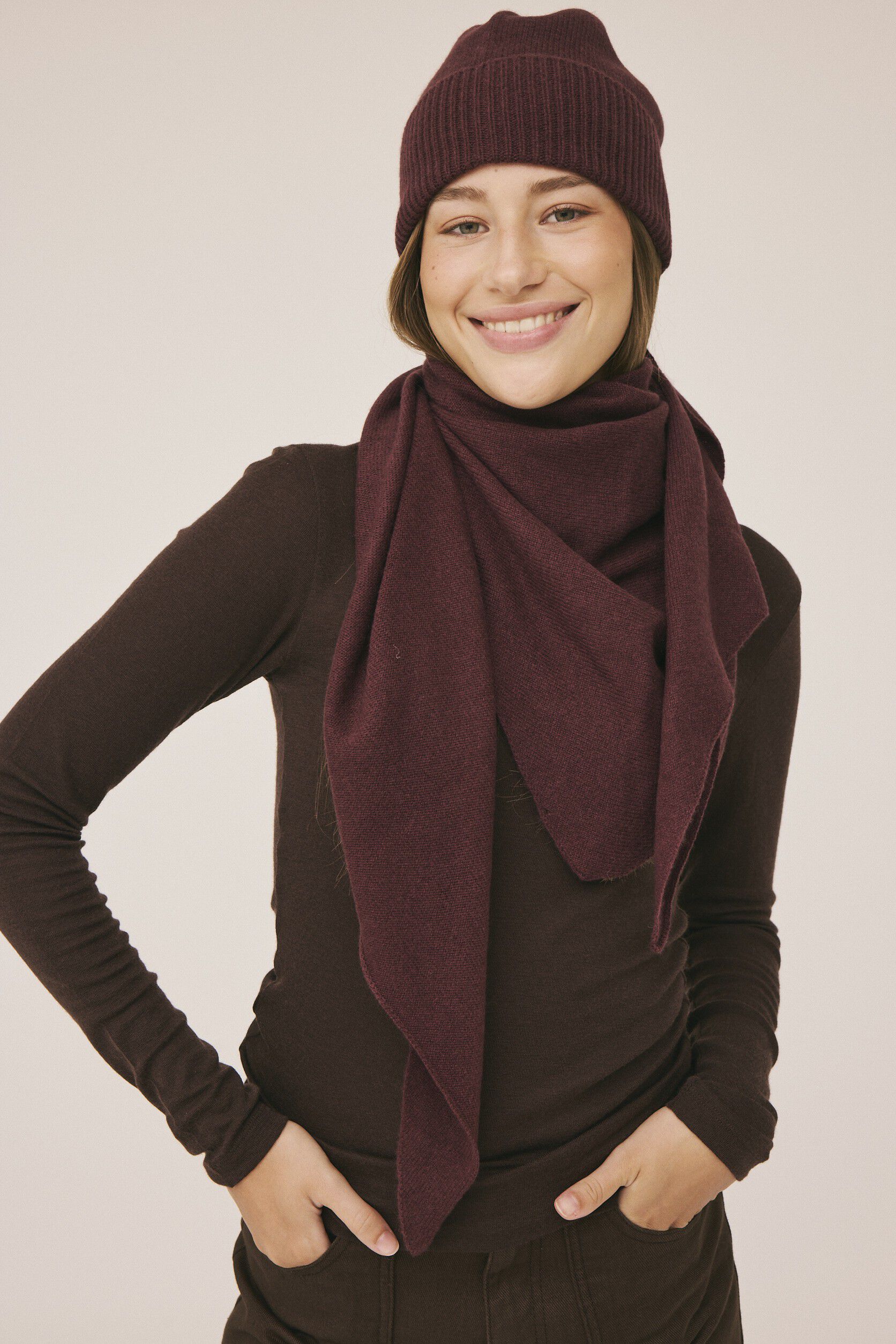 Karrie 3 - 100% Cashmere