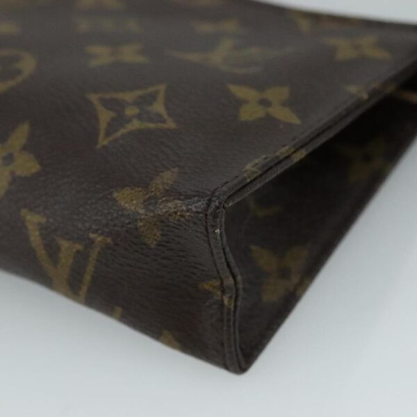 Louis Vuitton Poche Toilette