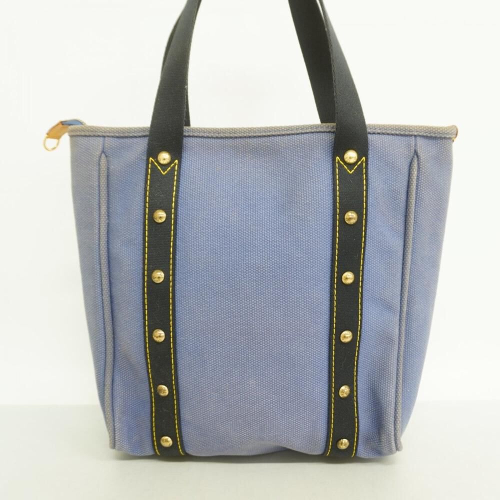 Louis Vuitton Antigua