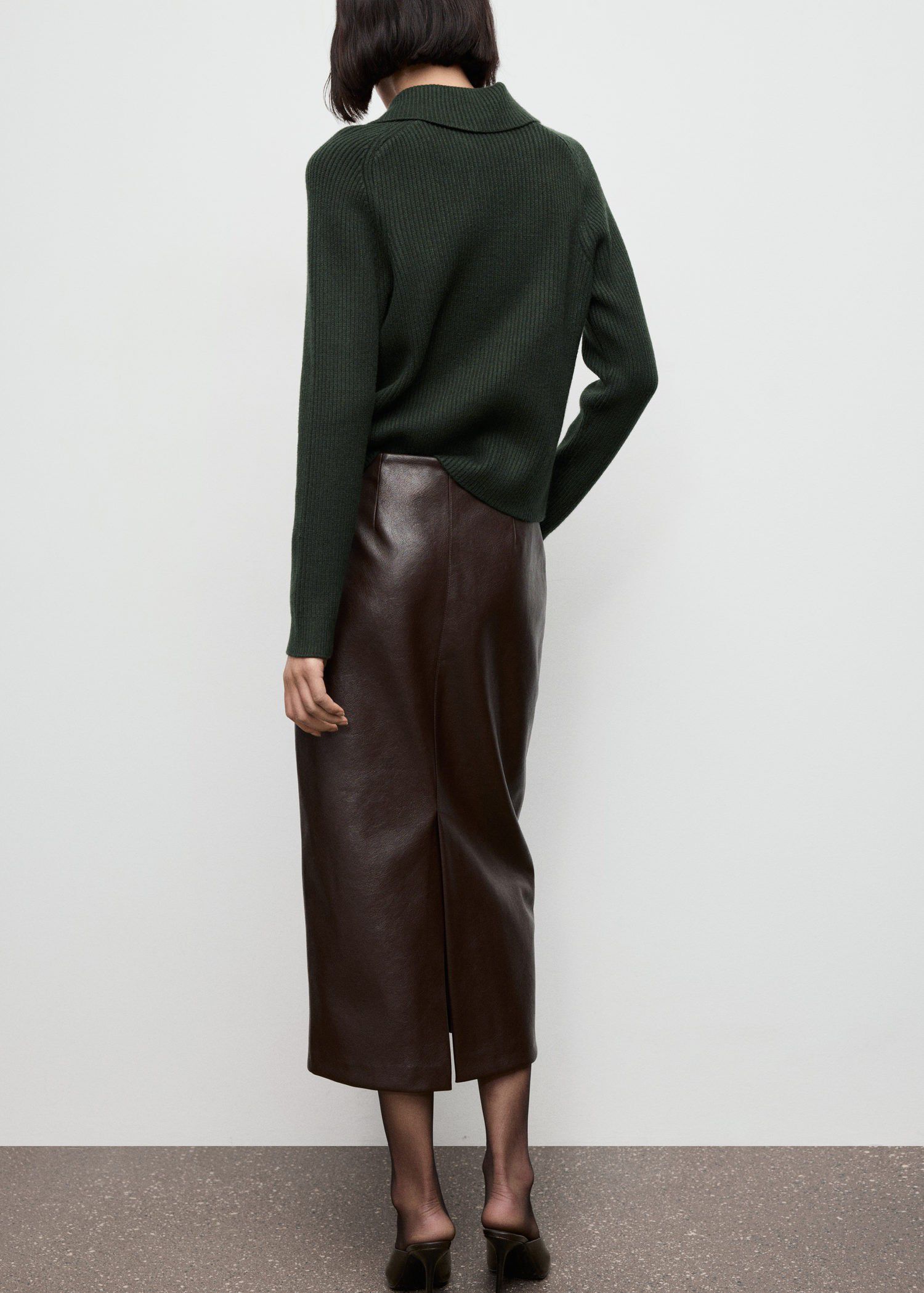 Ribbed polo-neck sweater with butto